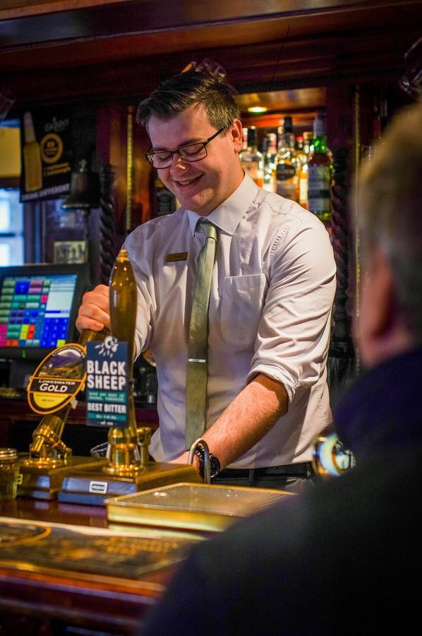 The Yewdale Inn And Hotel Coniston Village エクステリア 写真